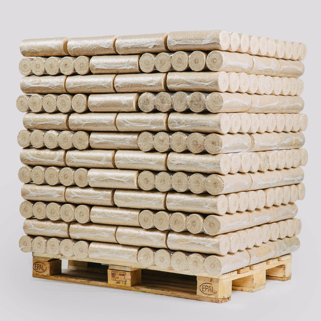 pellini-holzbriketts-ohne-loch-hello-heat-1.jpg Briquettes de bois (Pellini) sans trou – Palette de 960 Kg – Image 1