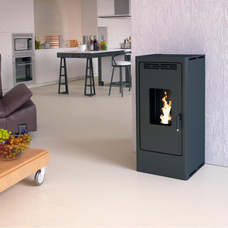 poele-a-granules-etanche-firematic-br12-103-kw.jpg Poêle à granulés étanche fonte – FIREMATIC BR12 10.3 kW – Image 1
